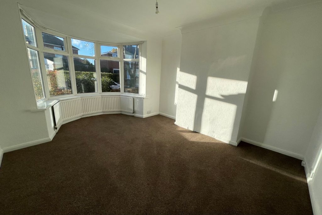 Property photo 2 of 10 Living Room