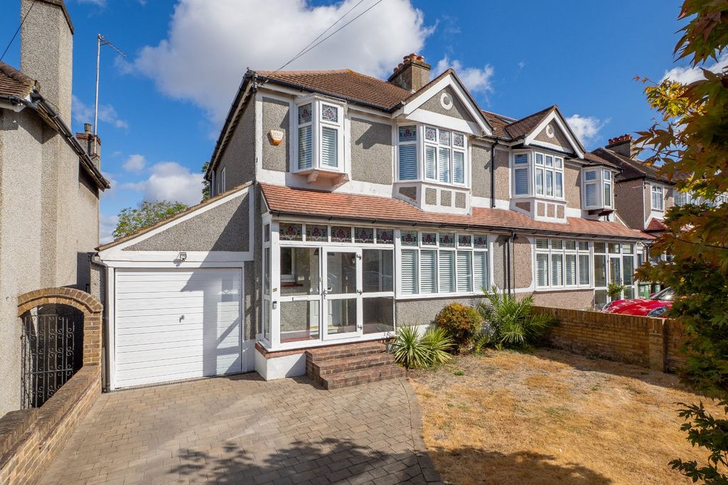 Property photo 1 of 31 Picture No. 03
