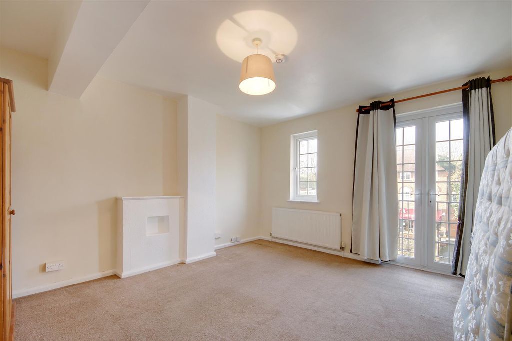 Property photo 3 of 7 Img5217Img5219Dp_Dp_2602147.Jpg