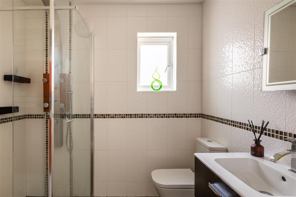 Additional image 24 of 5 bed detached house for saleBeckworth Close, Lindfield RH16