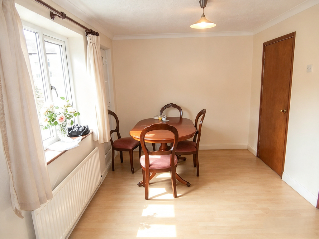 Property photo 3 of 5
