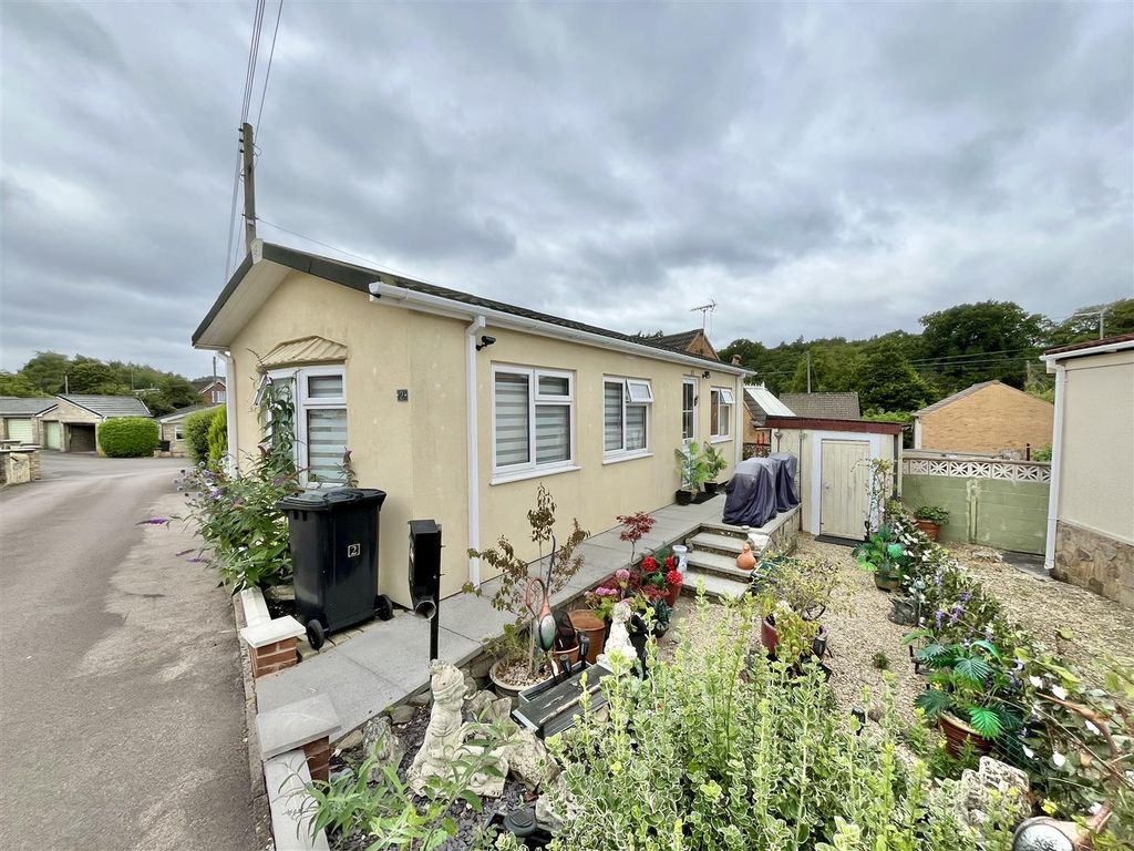 Property photo 2 of 13