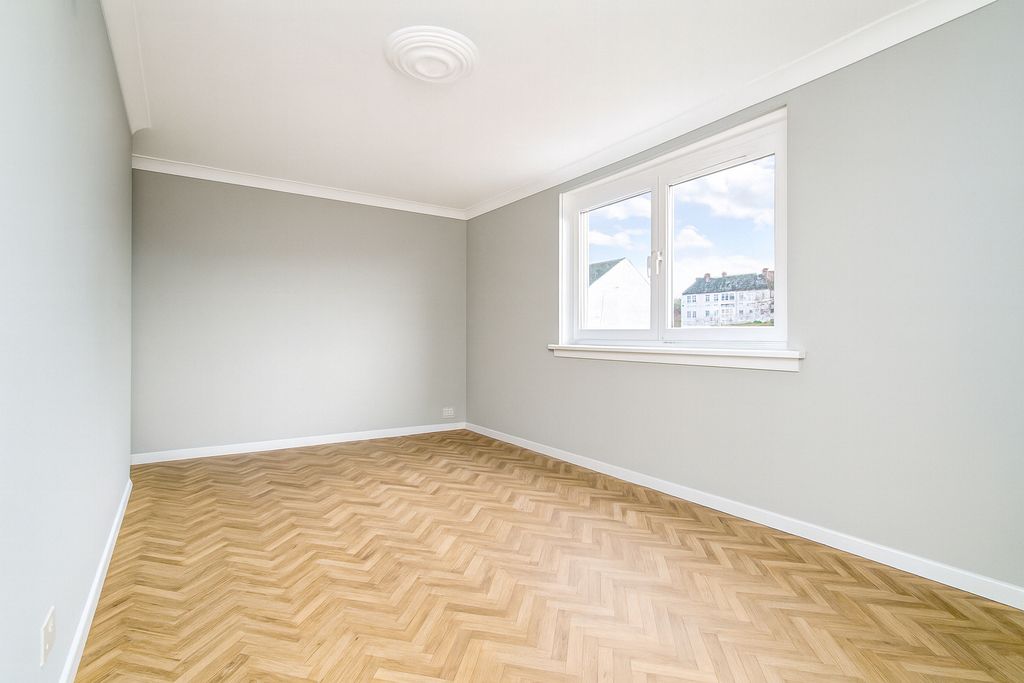 Property photo 2 of 16 Property Image 2