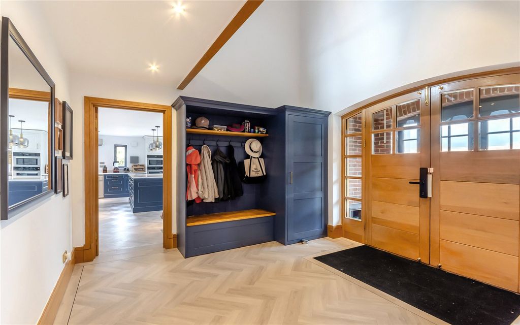 Property photo 2 of 26 Reception Hall