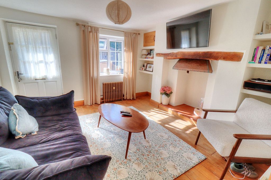 Property photo 2 of 14 Photo 2