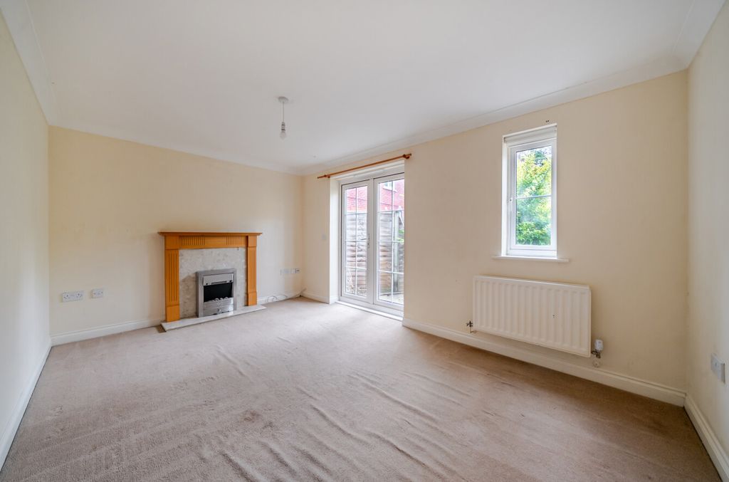 Property photo 2 of 20 1512161-12-1A023F...