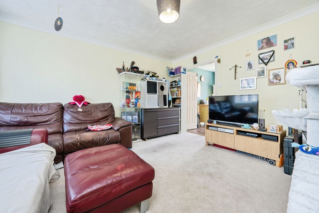 Property photo 2 of 25 Pbox-Img.Jpg