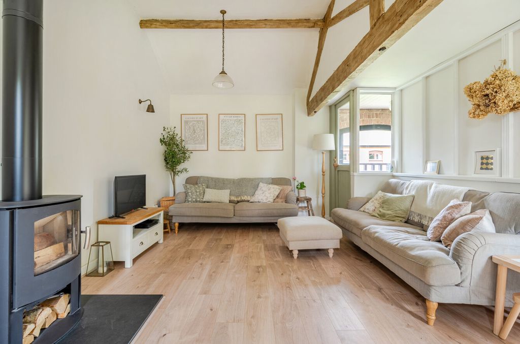 Property photo 2 of 26 1457674-6-6A0B51d...
