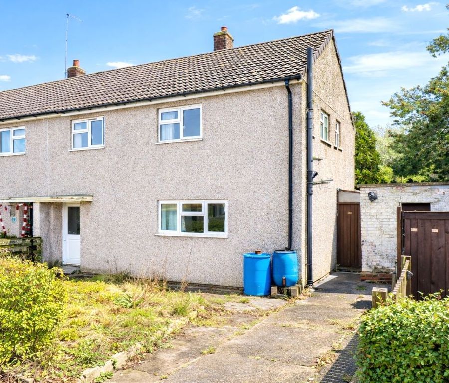 Property photo 1 of 18