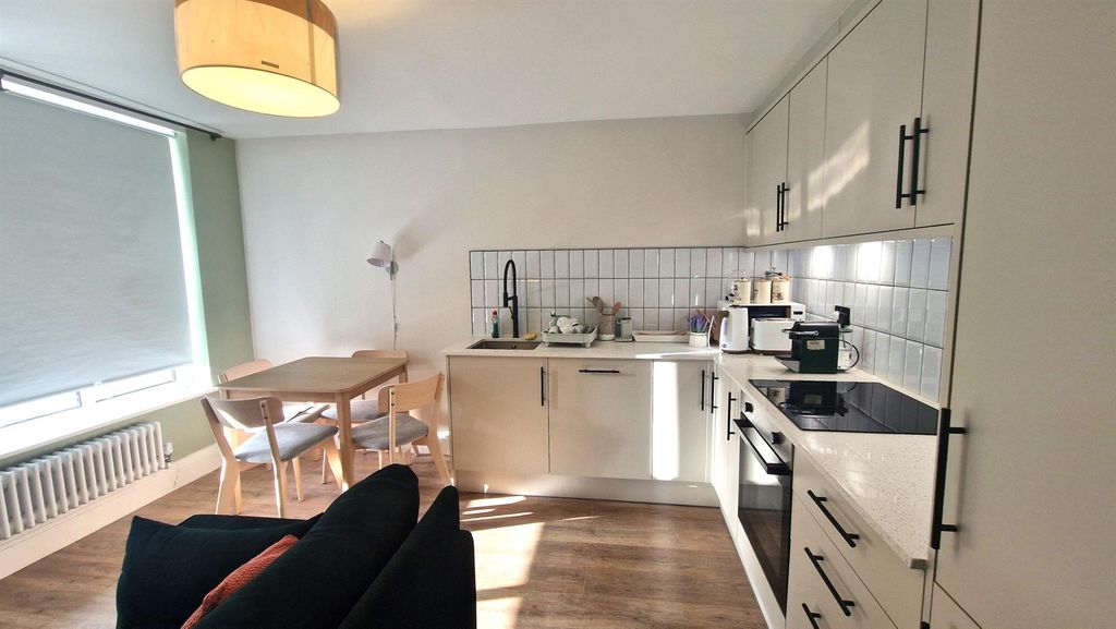 Property photo 3 of 13 Kithen2.Jpg