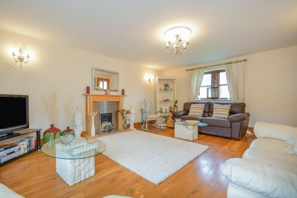 Property photo 3 of 21 Dsc_9670.Jpg