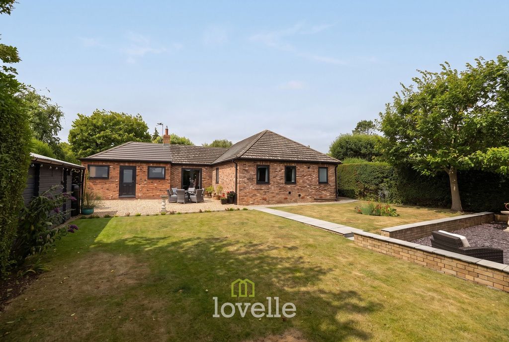 Property photo 3 of 25