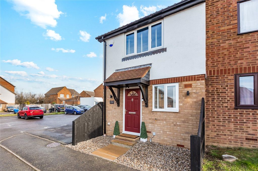 Property photo 3 of 20 Front