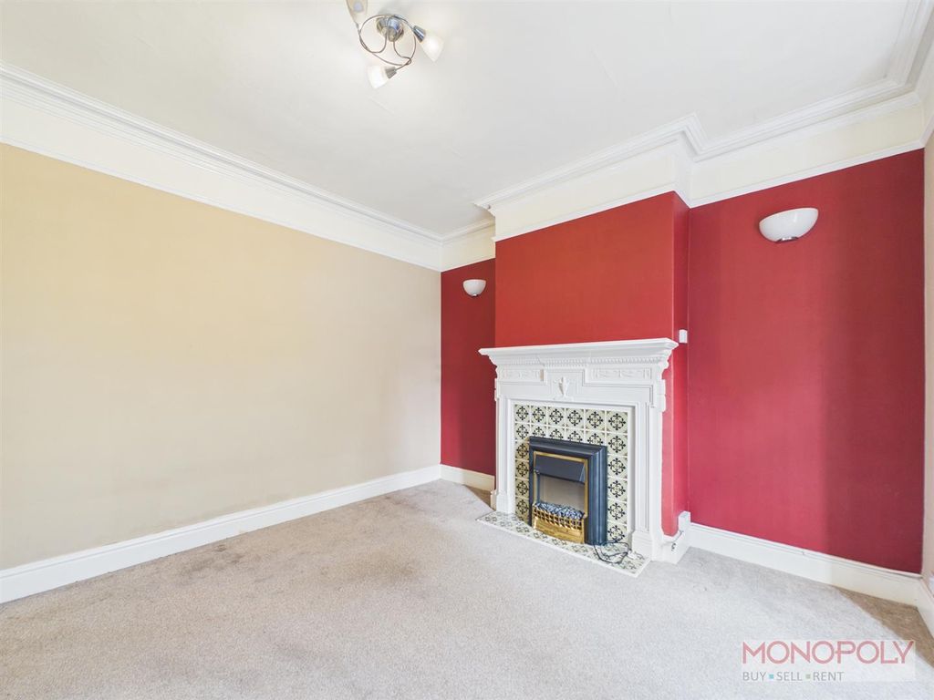 Property photo 3 of 20 Cam03815G0-Pr0426-Still003.Jpg