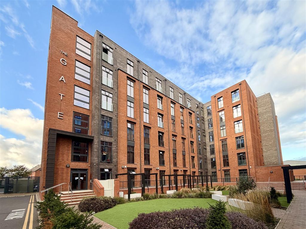 Property photo 1 of 24 1