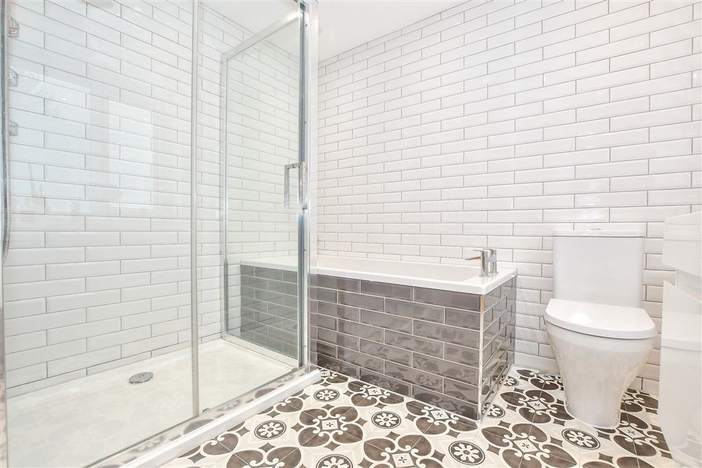 Additional image 13 of 4 bed detached house for saleNewchapel Road, Lingfield, Surrey RH7