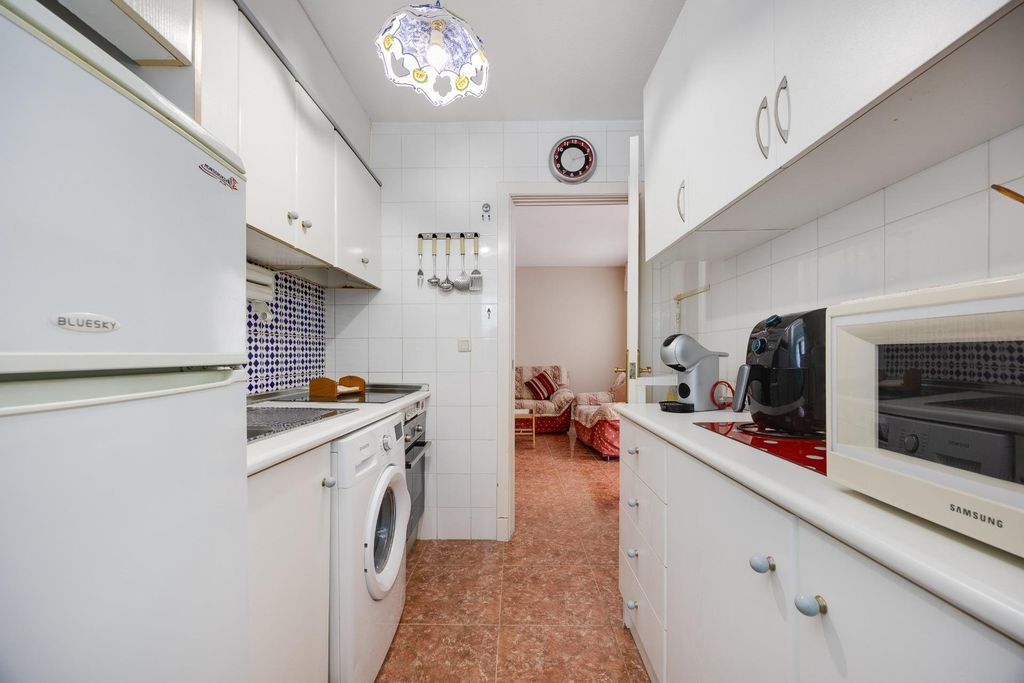 Property photo 3 of 39