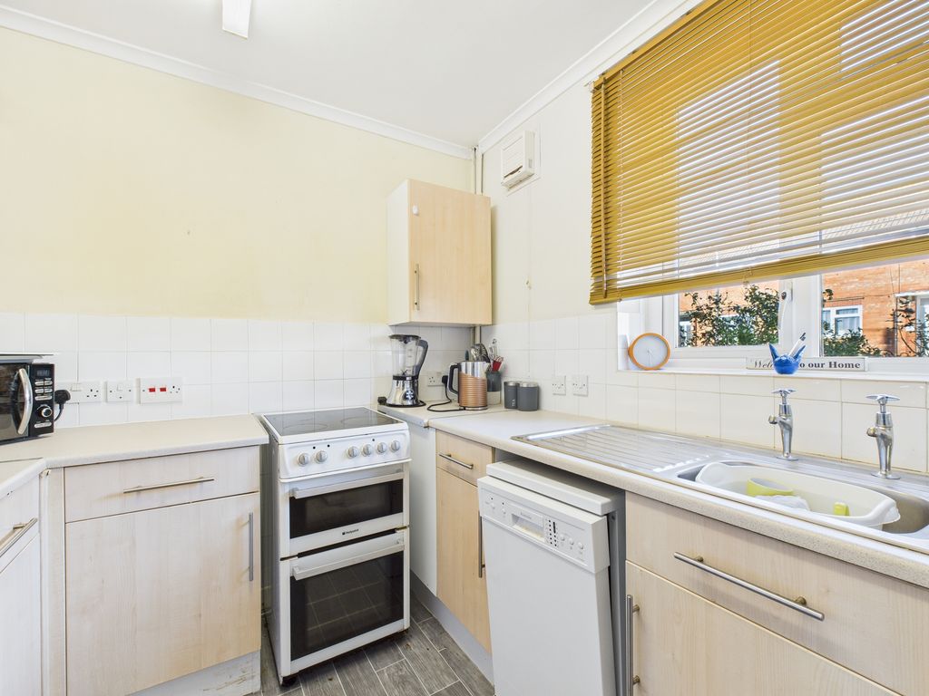 Property photo 3 of 9