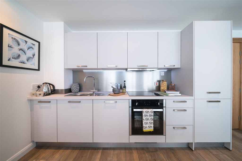 Property photo 1 of 5 Kitchen