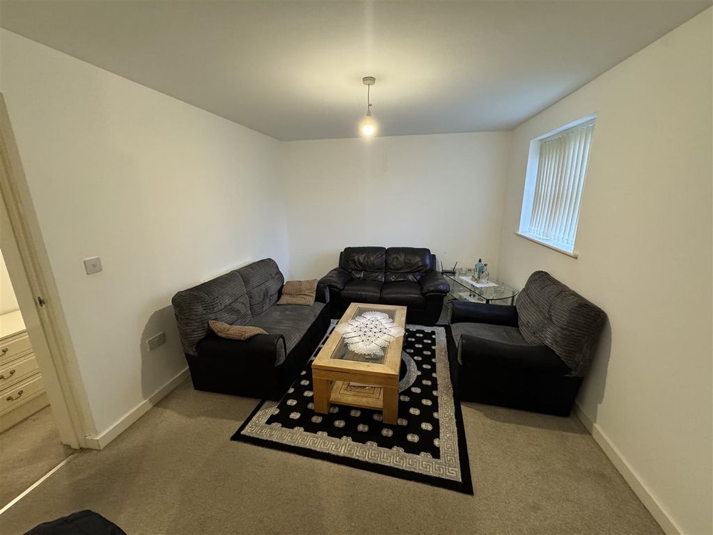 Property photo 2 of 8 Img_0412.Jpeg