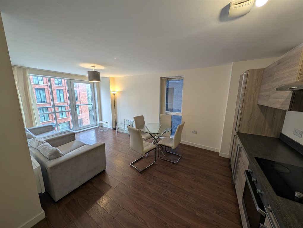 Property photo 1 of 13 Whatsapp Image 2025-11-03 At 12.37.16.Jpeg