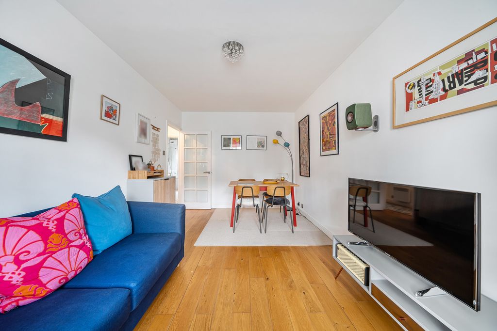 Property photo 3 of 10 1502565-8-6A84488...