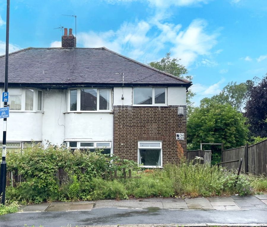 Property photo 1 of 9