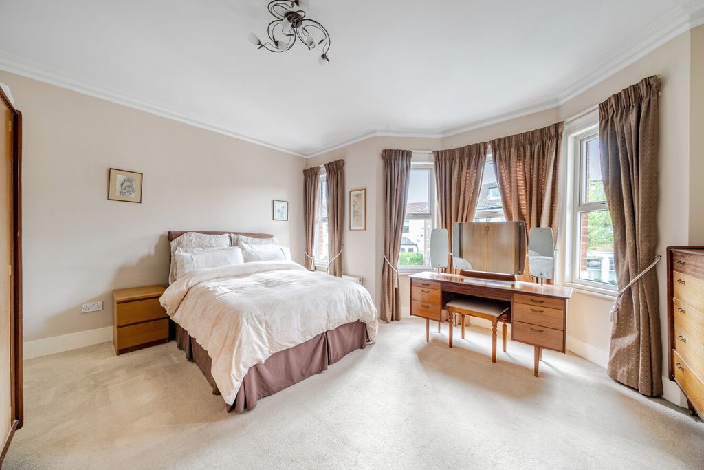 Property photo 3 of 15 1447866-19-69E122...