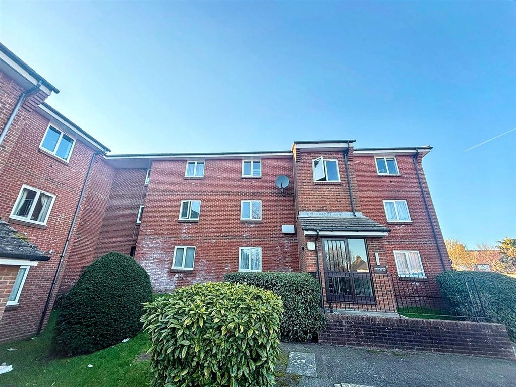 Property photo 1 of 9 Photo-2026-03-19-09-27-43 (1).Jpg