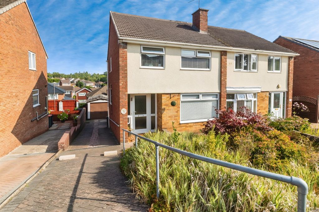 Property photo 1 of 25