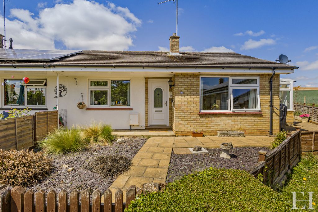 Property photo 1 of 21 8648789-Exteriorwm09-800
