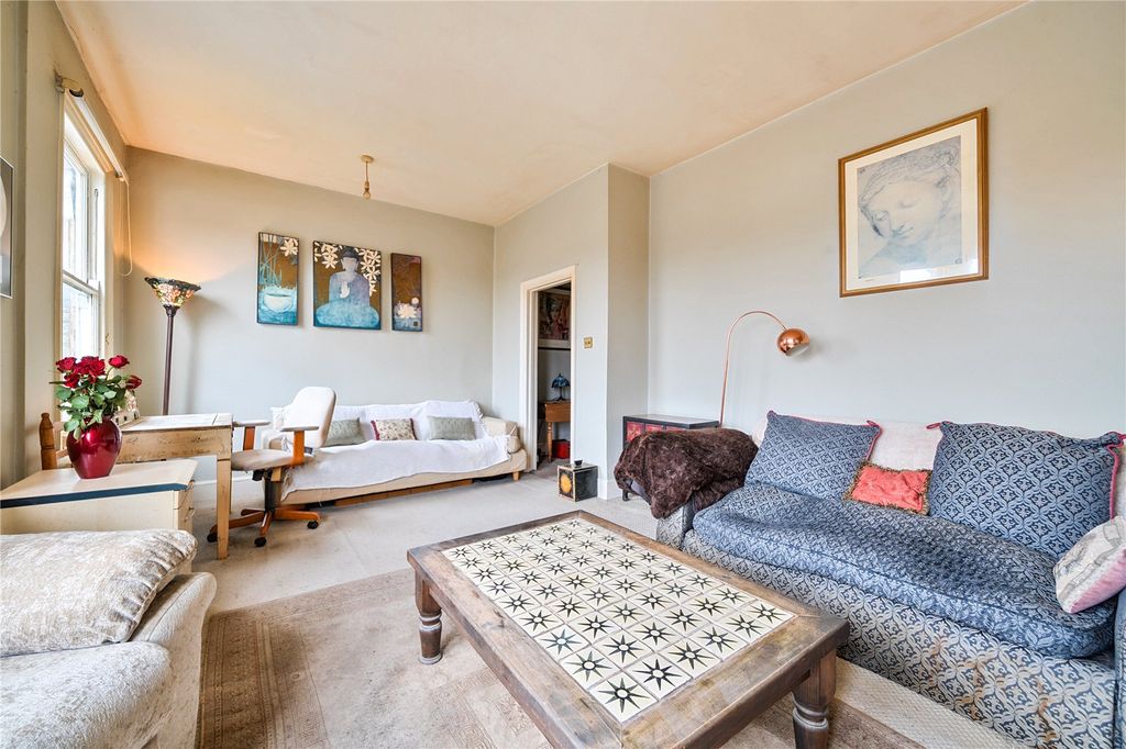 Property photo 3 of 11 Picture No. 20