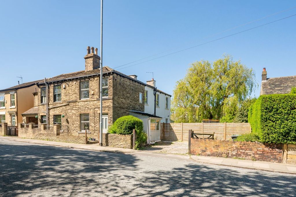 Property photo 1 of 33