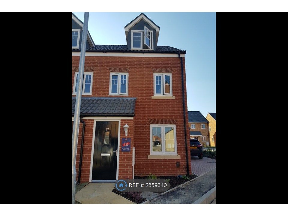 Property photo 1 of 16 Front Of House