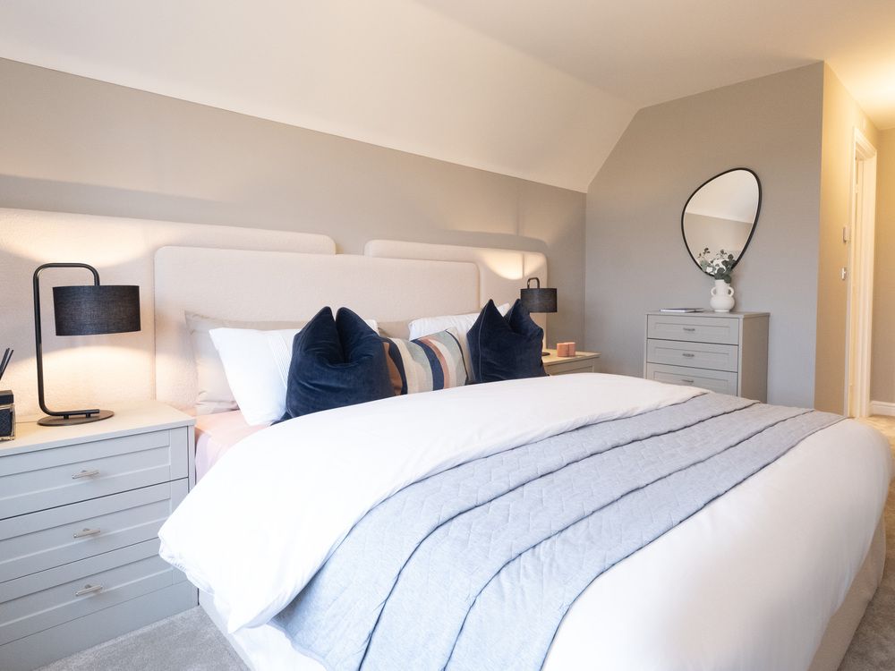 Property photo 3 of 6 The Marlow - Main Bedroom