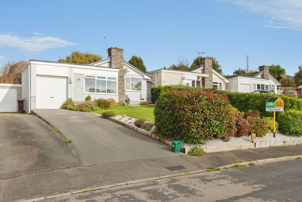 Property photo 1 of 19 Pbox-Img.Jpg