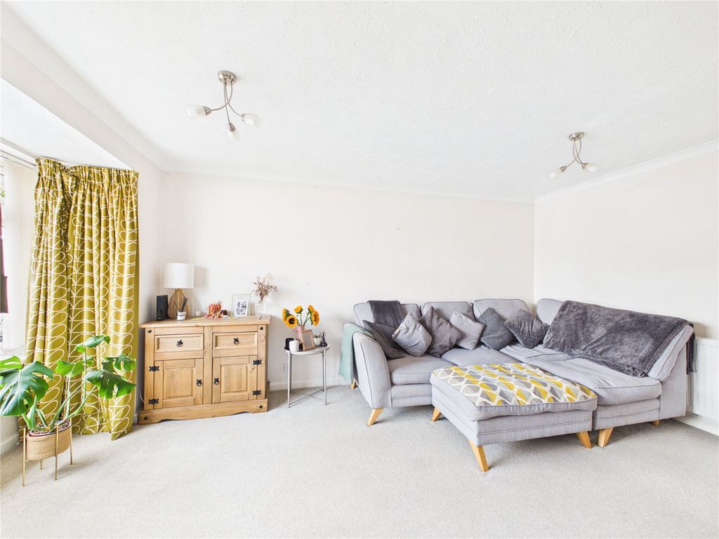 Property photo 2 of 19 Picture No. 06