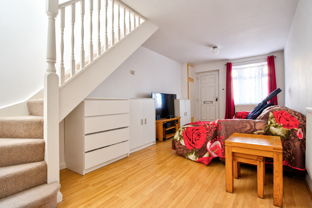 Property photo 2 of 15 20