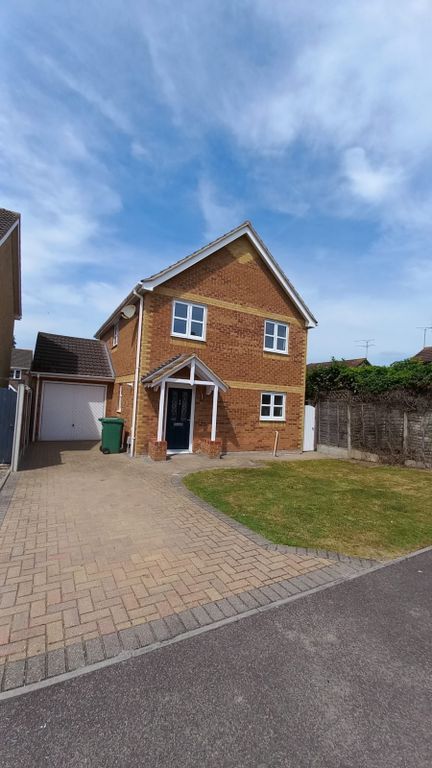 Property photo 1 of 16 4 Bedroom Detached House