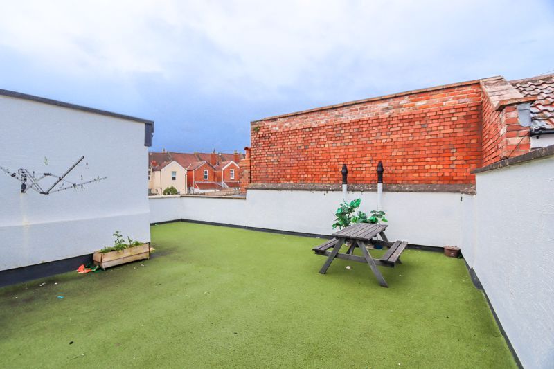 Property photo 3 of 4 Communal Roof Terrace