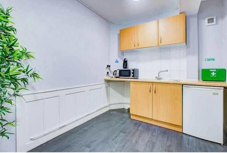 Property photo 1 of 6