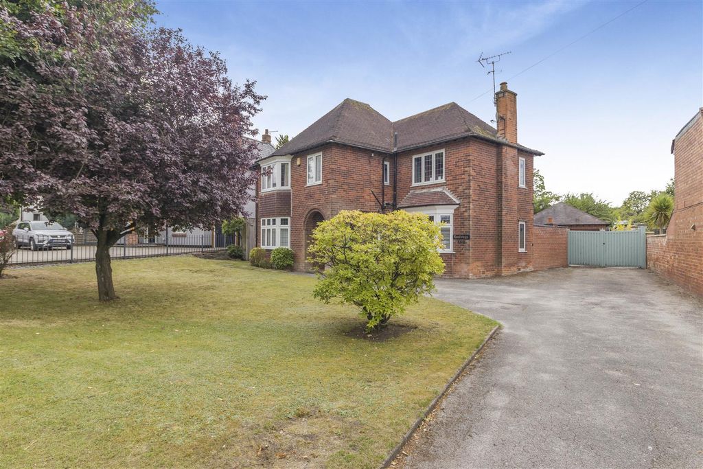 Property photo 1 of 51 8657453-Exterior18.Jpg