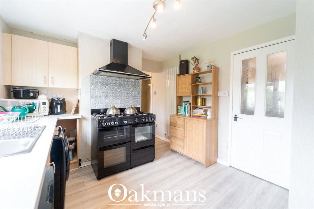 Property photo 3 of 36 Picture No. 37