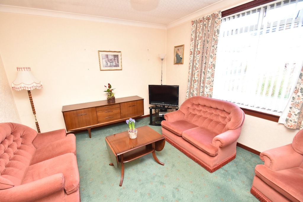 Property photo 3 of 16 4871442