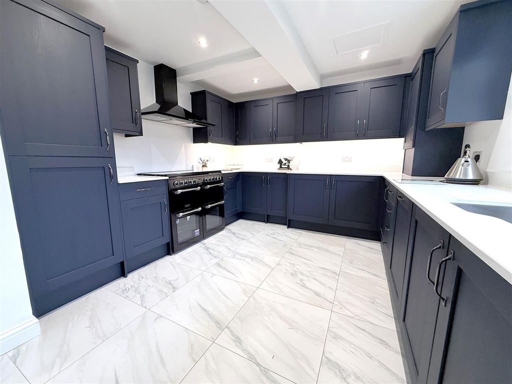 Property photo 3 of 18 Img_0743.Jpg