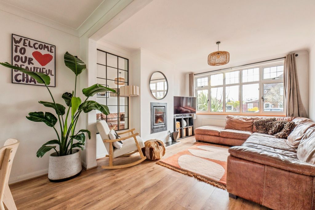 Property photo 3 of 20 Dsc_5808