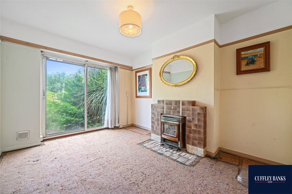 Property photo 3 of 10 Picture No. 03