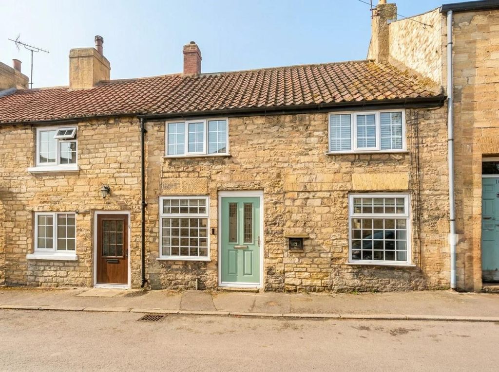 Property photo 1 of 8 12 High Street Front Higs.Jpeg