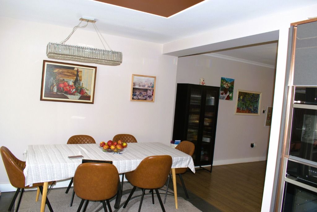 Property photo 3 of 48