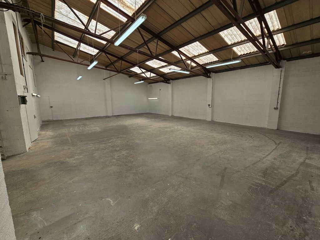 Property photo 3 of 10 Photo 8